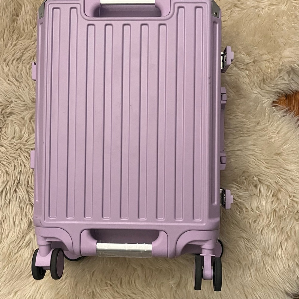 20" Carry-On Aluminum Frame ABS + PC Shell Suitcase - ZIPPERLESS - Picture 9 of 9